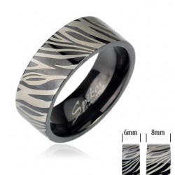Stainless Steel Black Zebra Etched Print Band Ring